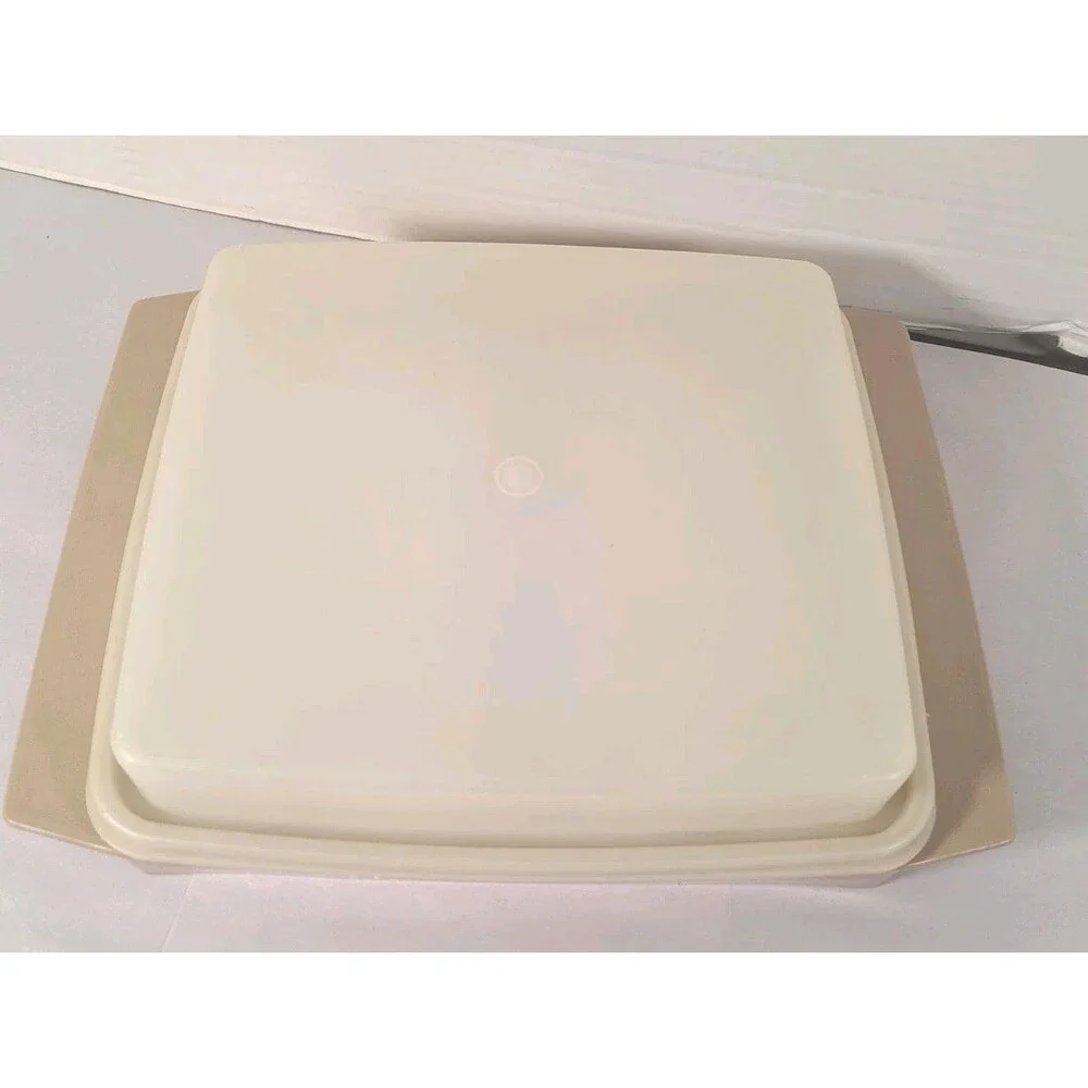 Tupperware Vintage 723-1 Deviled Egg Tray Keeper 4 Pc Almond